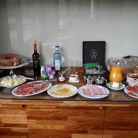 La Quintaesencia 2* La Pereda de Llanes