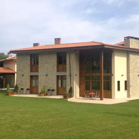 La Quintaesencia 2* La Pereda de Llanes